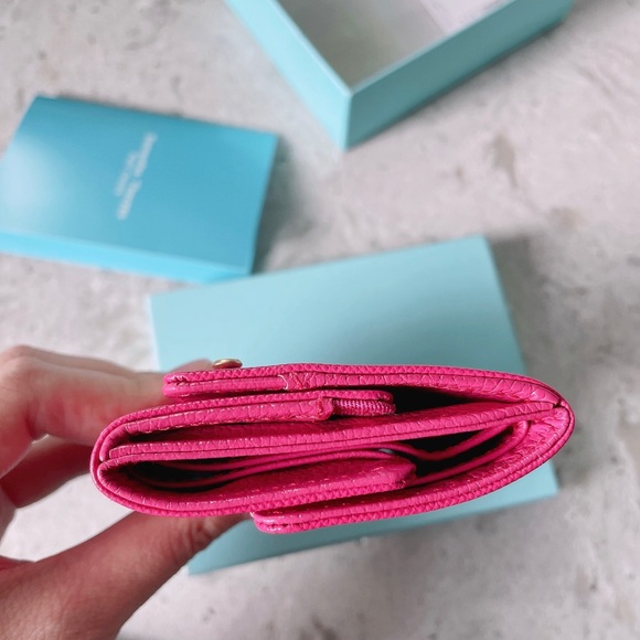 Samantha Thavasa | Logo Folding Wallet - Picture 8 of 9